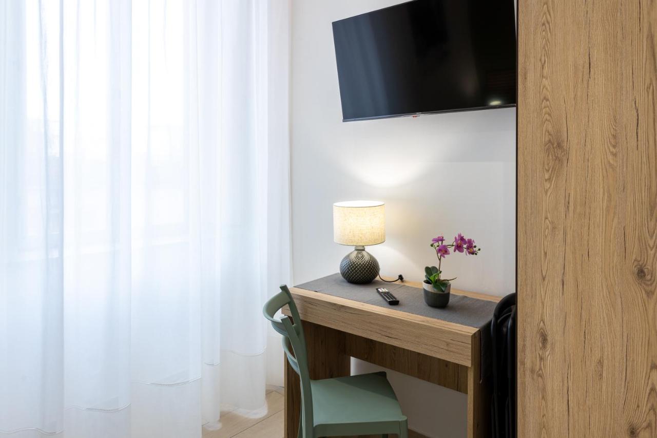 The Heart Guest House Νάπολη Εξωτερικό φωτογραφία