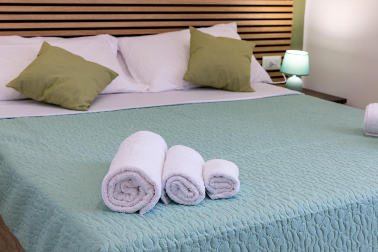 The Heart Guest House Νάπολη Εξωτερικό φωτογραφία